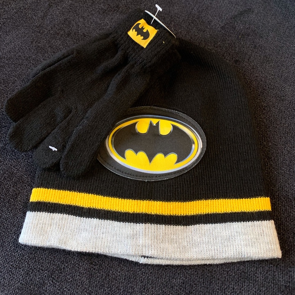 DC Batman Toque and Gloves NEW